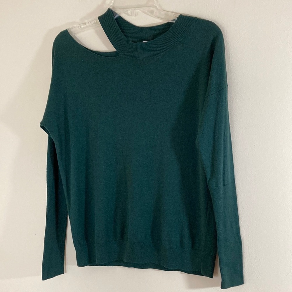 Melrose and Market Green Open Shoulder Sweater Size XS